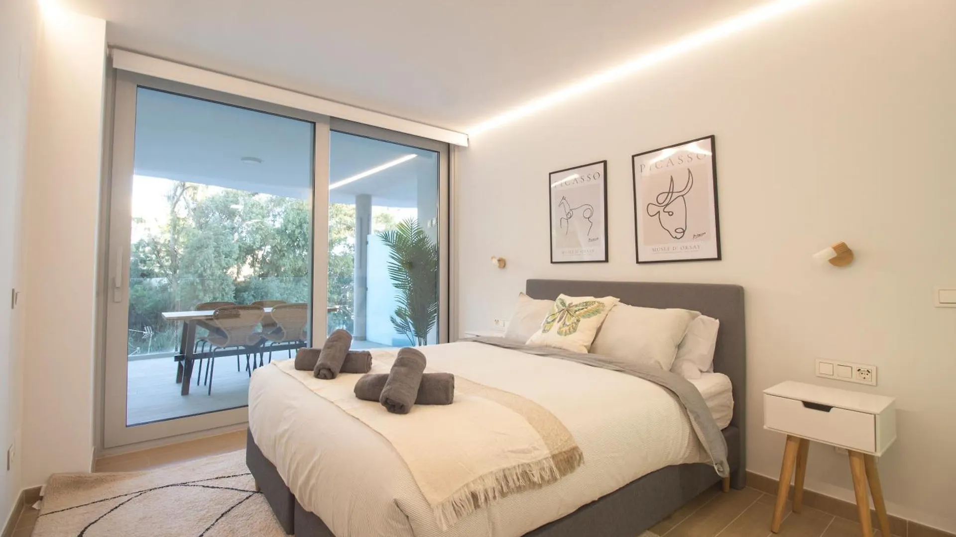 Sea View Apartment Near The Beach Fuengirola
