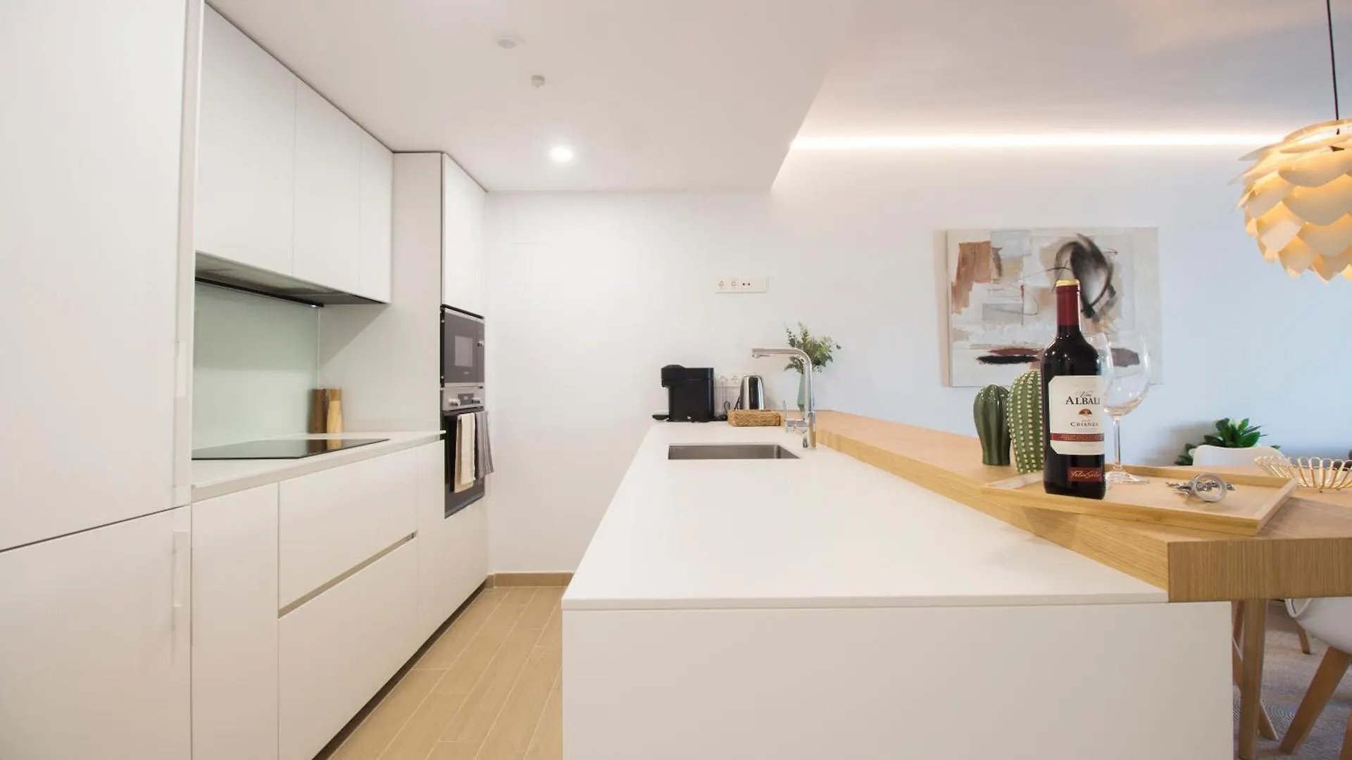 Sea View Apartment Near The Beach Fuengirola