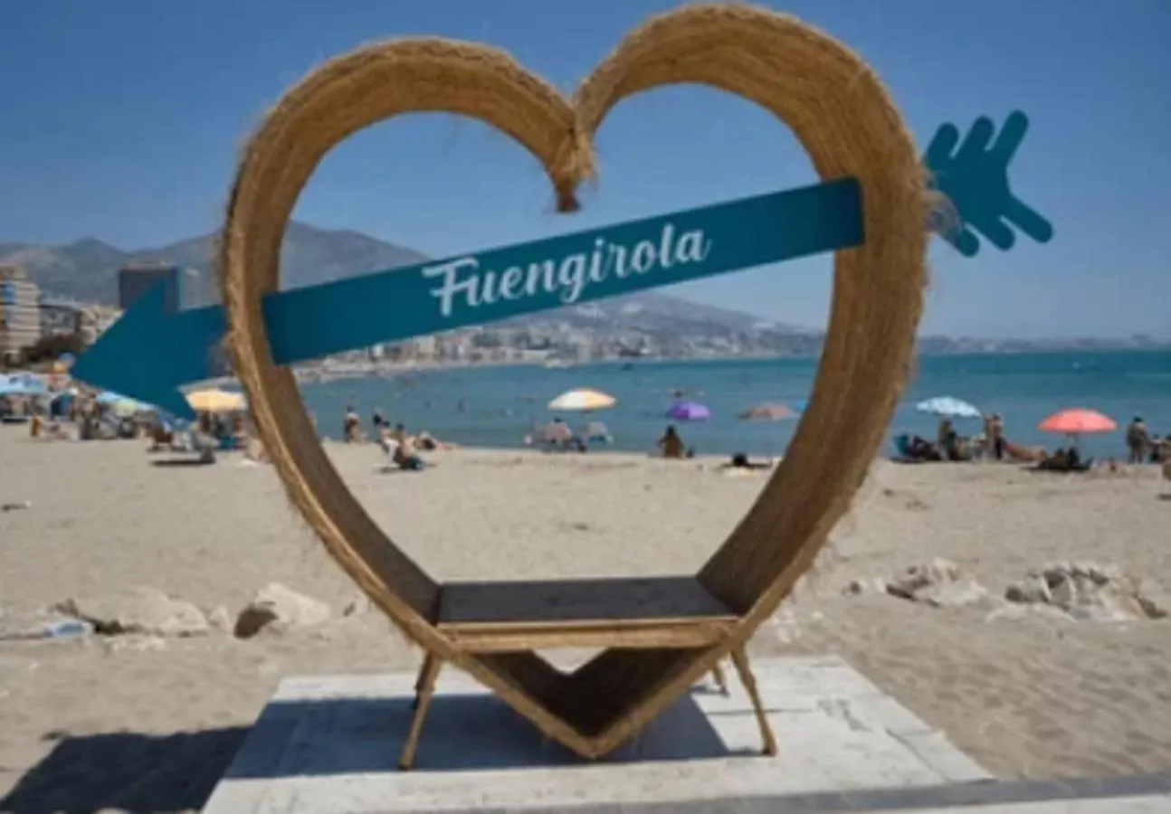 Sea View Apartment Near The Beach Fuengirola